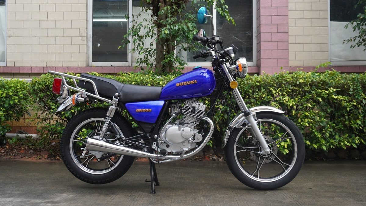 SUZUKI GN200, foto 3